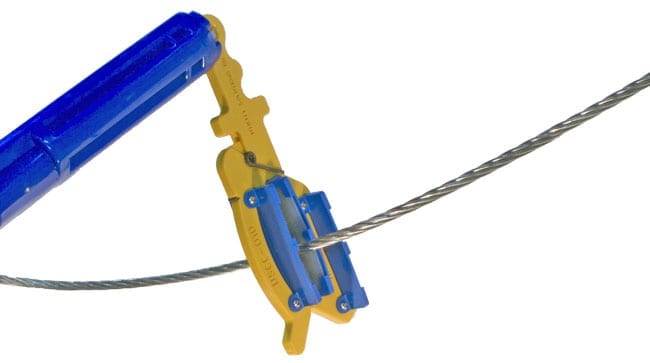 UTILITY SOLUTIONS Conductor Cleaning Brush 4 UTILITY SOLUTIONS Conductor Cleaning Brush - Image 4